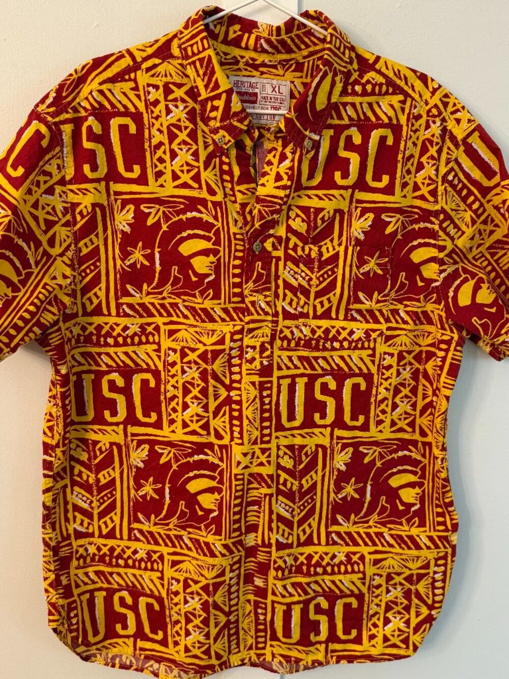 Chubbies Heritage Shirt Men XLarge Red NCAA USC Trojans Hawaiian Camp Polo Shirt
